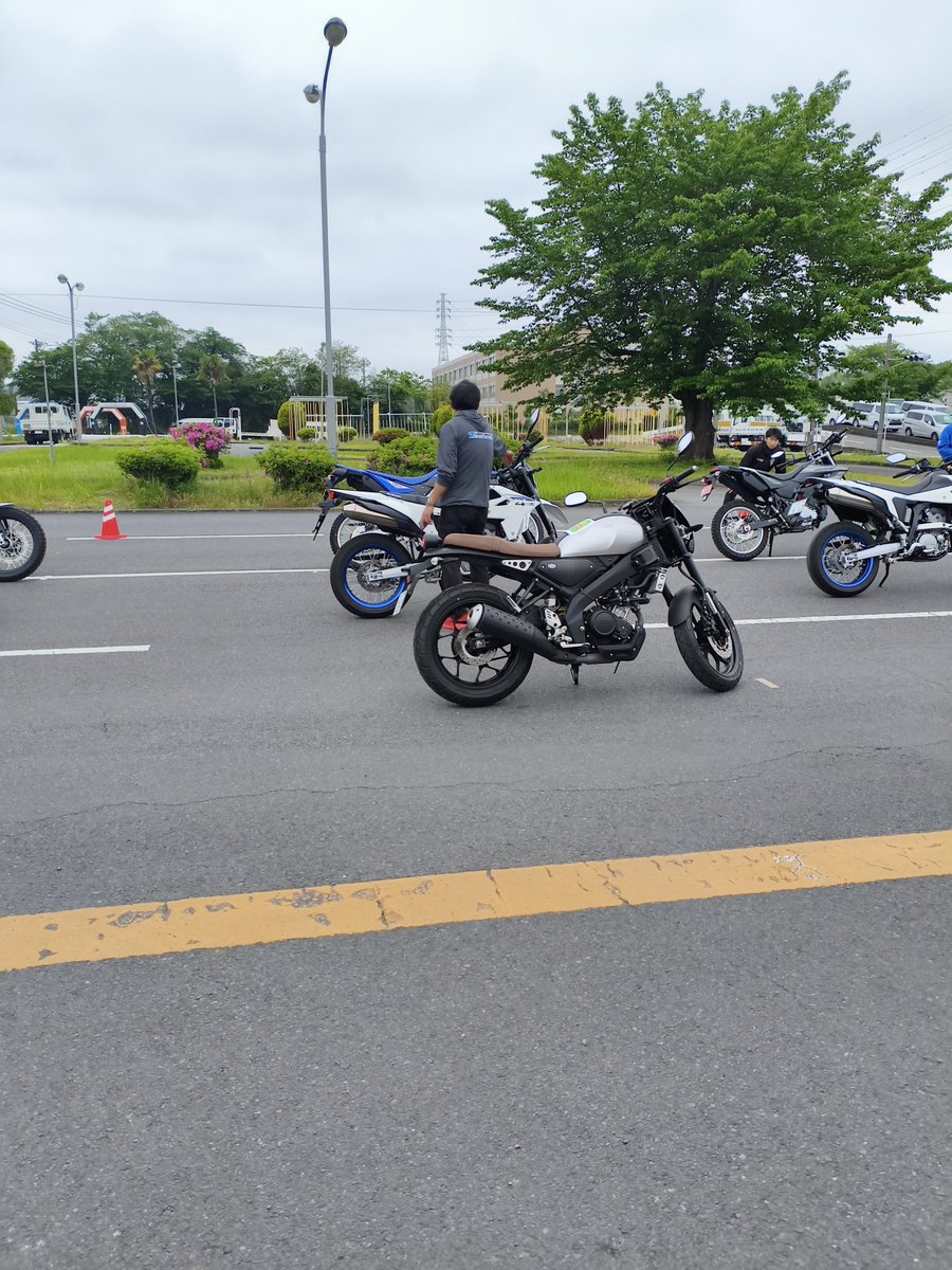 じゃみ tweet media