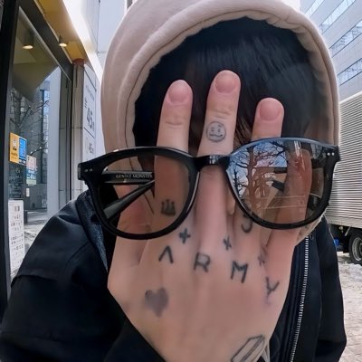 jeonchocolatada's tweet photo. #NuevaFotoDePerfil https://t.co/RywCp6qG1R
