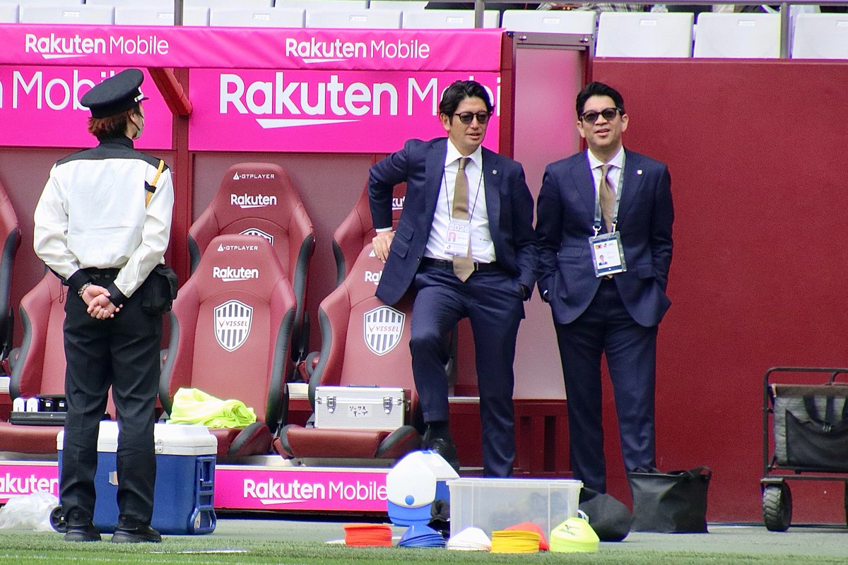 きょ。 tweet media