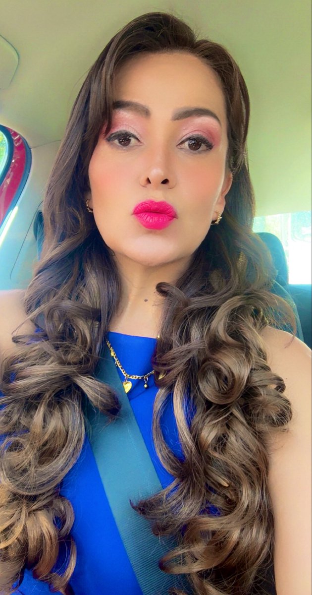 calmananicruz's tweet image. Hoy más segura. Un paso a la vez. Esto también requiere disciplina y constancia. 🙏🏻💙✨ Confío en lo poderosa que soy. Y confío tmb en los chicos. Son unos cracks!! 🤩 #gratitud