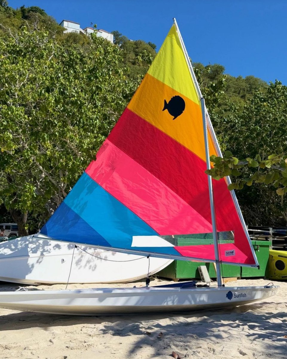 Visit USVI – U.S. Virgin Islands Dept. of Tourism tweet media