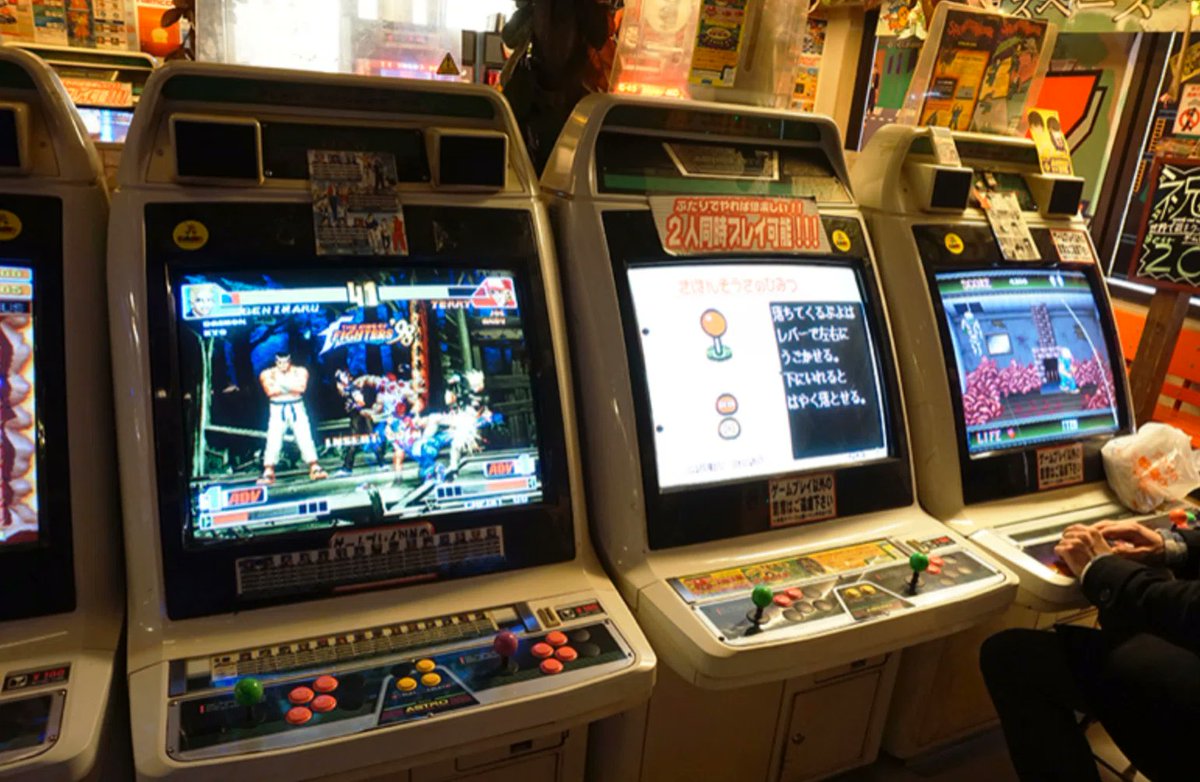 TENNUSHI2024's tweet photo. 5/2（土）15時〜　なんば紅鶴にて
20世紀までのゲーム中心DJパーティー
🎮懐古演武🎮 第二幕

⌚️TIME TABLE⌚️
15:00　A.Q. Johnny
15:30　AKKEY
16:10　コタツ
16:45　はっしー
17:20　みそのじ
17:55　Kony-K
18:35　みやはん
19:10　reed
19:50　A KILLER
20:25　延田はるひら
21:00　A.Q.Johnny https://t.co/m4VBC00gEl