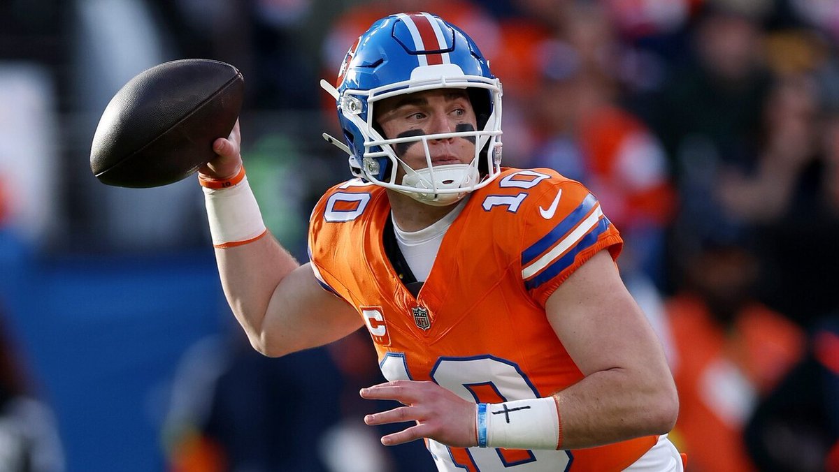 cedifootball's tweet image. 🚨NFL News - Bo Nix undergoes follow-up ankle cleanup; Broncos aim for a conservative off-season. He’s progressing and on track to start the season, but spring work will be limited. 🏈💪 #Broncos. Author’s source ift.tt/QMrw70t