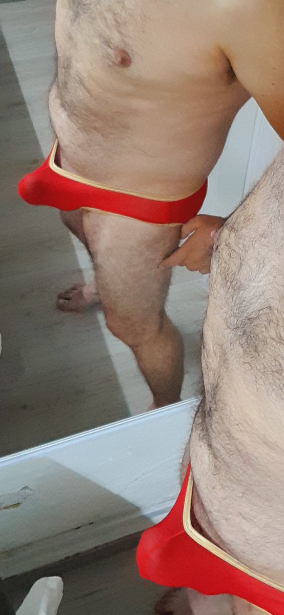 Rojo Zanguief