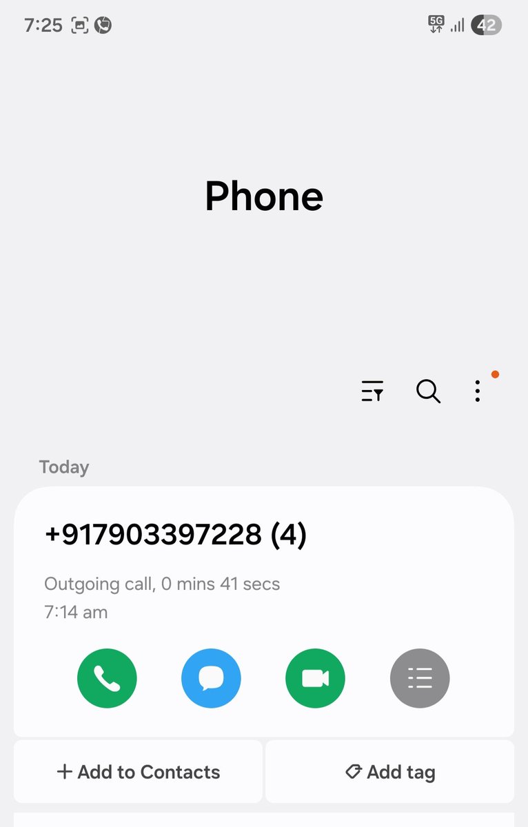 i_mrinalini's tweet photo. .@Olacabs @MumbaiPolice 
He is Danish who refused &amp; cancelled my ride,&amp; when asked, he threatened &amp; abused me. This is seriously not acceptable from responsible cab services. #Wednesday #Ola #Mérida #OlaRidiculous https://t.co/iO1l6GIFKp