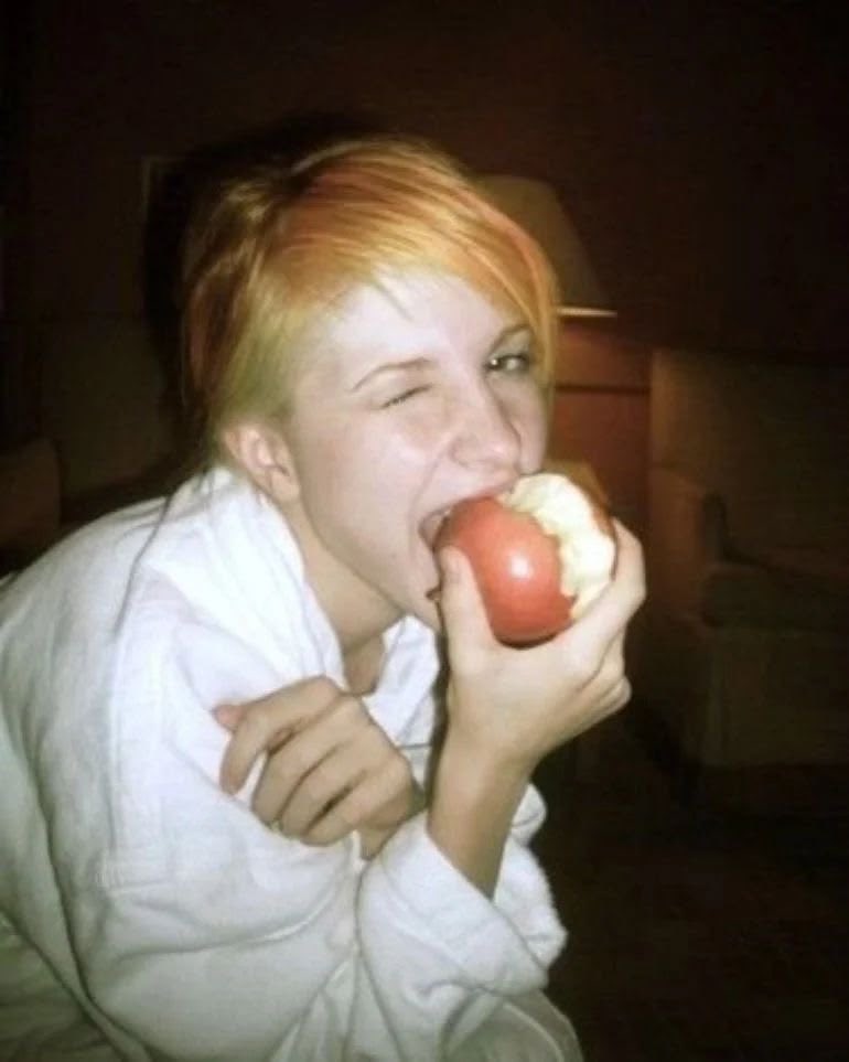 If this town is just an apple
Then let me take a bite