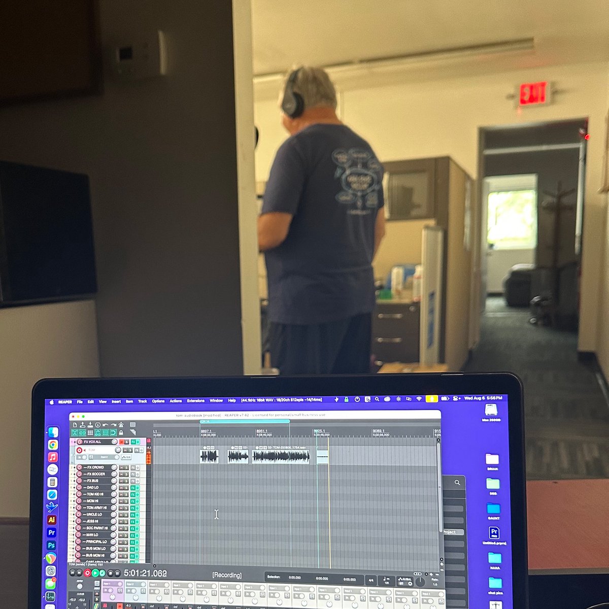 gauntletcreatve's tweet photo. Had the pleasure of engineering the audio for the new book "Subject to Change" by Tom Potosnak. 🎧 We worked on this production for many months and it came out exactly to Tom's vision. It's out TODAY on Amazon, Libro, etc. 😉 https://t.co/q1xlphpSnR