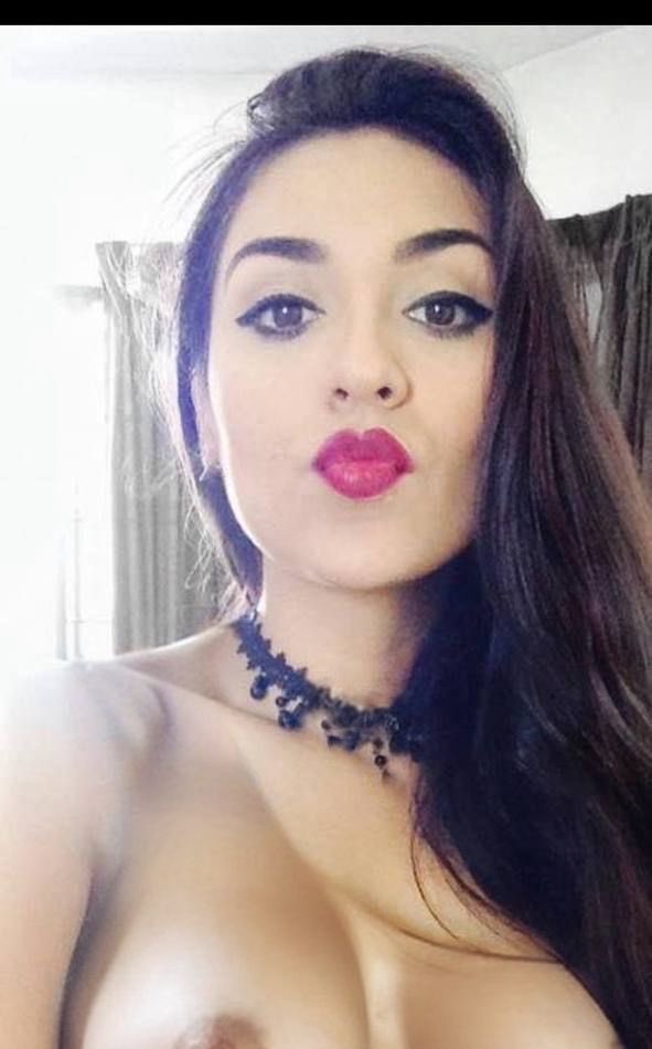 Putona Y Pito Chico tweet media