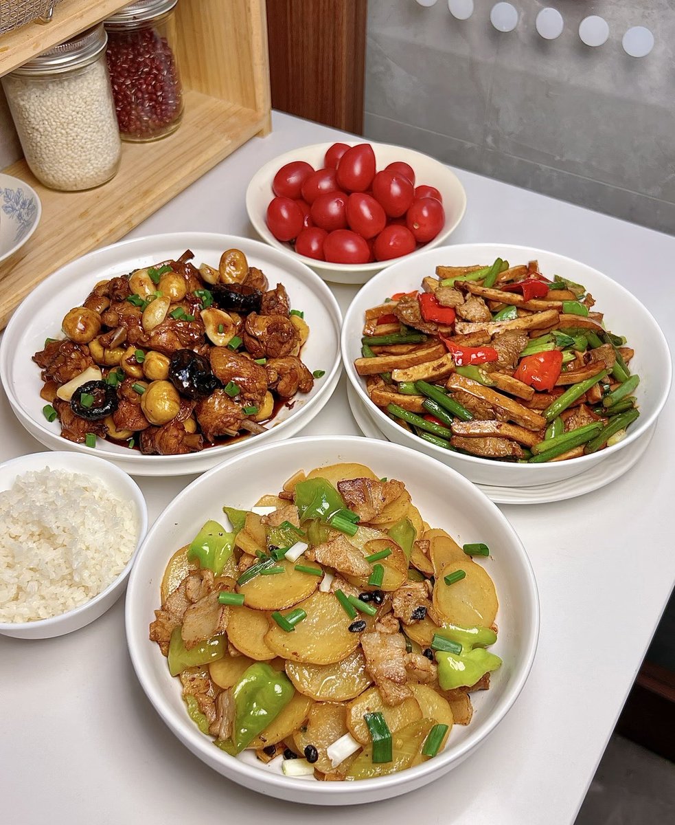 八九不离食 tweet media