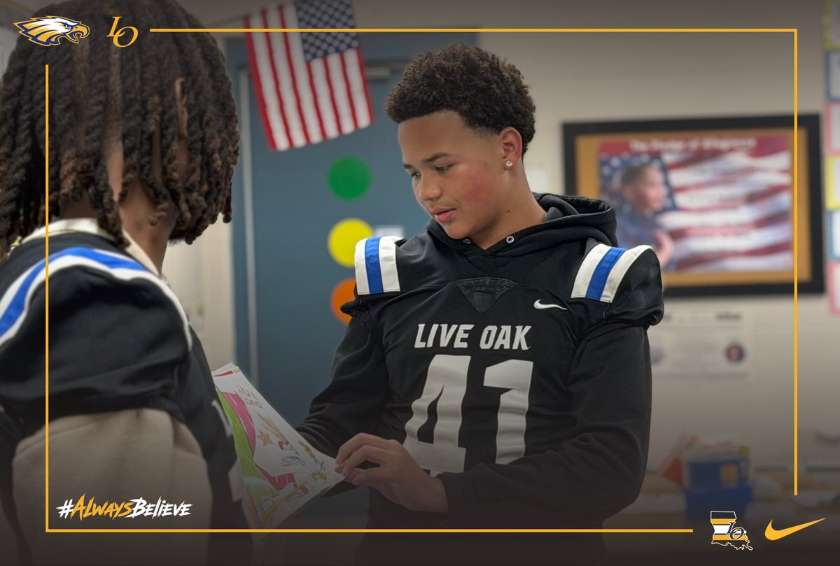 LiveOakFB's tweet image. Over the last several weeks, our football team has had the pleasure of visiting both North Live Oak and South Live Oak Elementary. We’re proud of our players for giving back, reading to students, and serving as positive role models in our community. 
#AlwaysBelieve