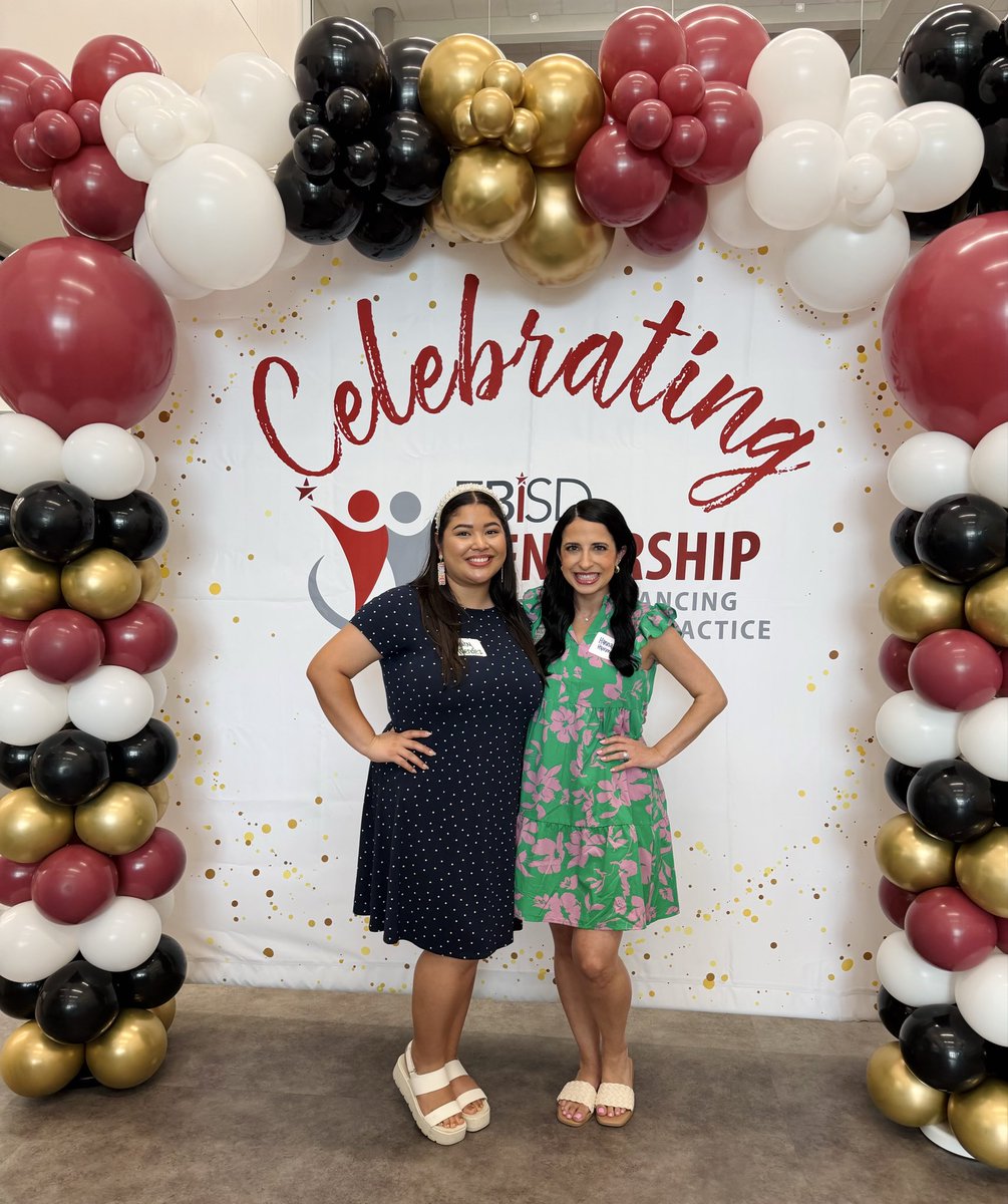 CVME_Huskies's tweet photo. Thank you so much @FBISD_OrgDev and @FBEF_FBISD for such a wonderful end of year TAPP celebration! We are so proud of all of our new teachers and enjoyed getting to celebrate with Ms. Mendez and Ms. Naidoo💙 #LeadthePAC @FortBendISD https://t.co/cpARYA6EWC