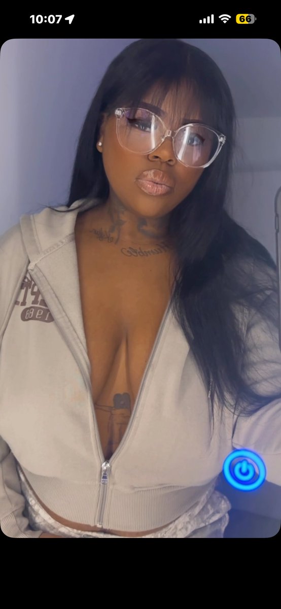 MocaSupreme_ tweet media