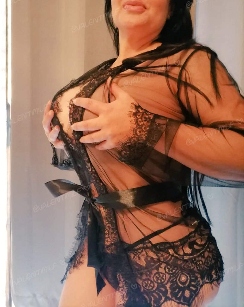 Valentina _Milf_34DD_Gdl tweet media