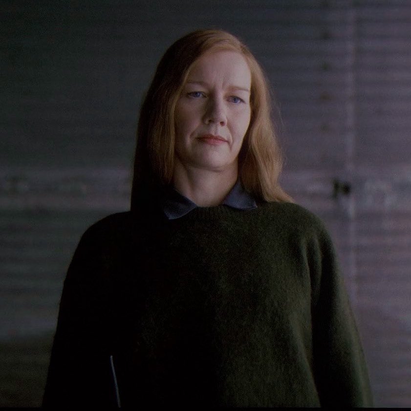 eva stratt’s gf tweet media