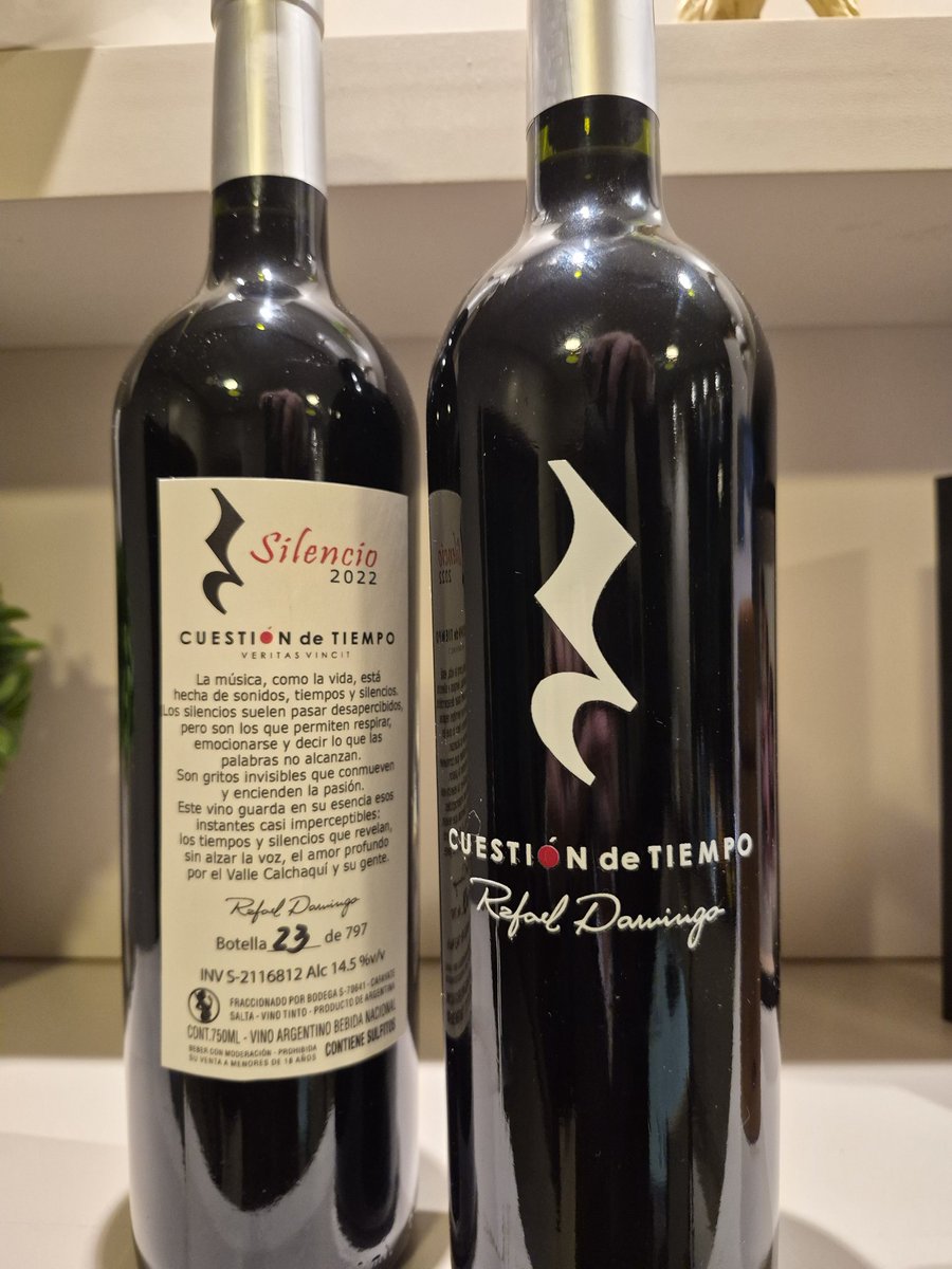 Botello - Arte en Vinos tweet media