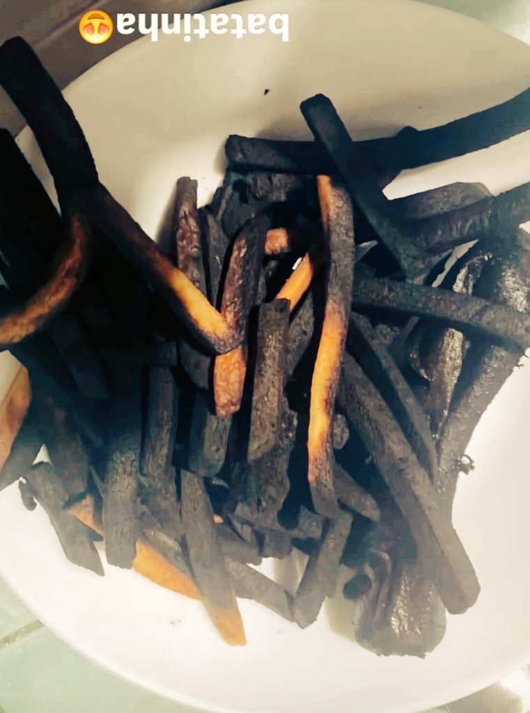 lala ⚢ tweet media