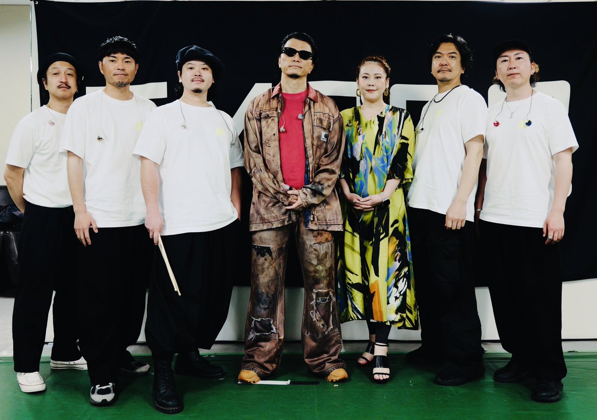 KREVA_DrK_dj908's tweet photo. [STAFF]
ありがとうございました!!

イベントの様子は
5/30(土)20:00～
#FM802 #マッシブ 特番にて一部O.A.✨お楽しみに!!

https://t.co/d9R2GAG6DD

#KREVA #KREBand https://t.co/GjW3XB0yGD