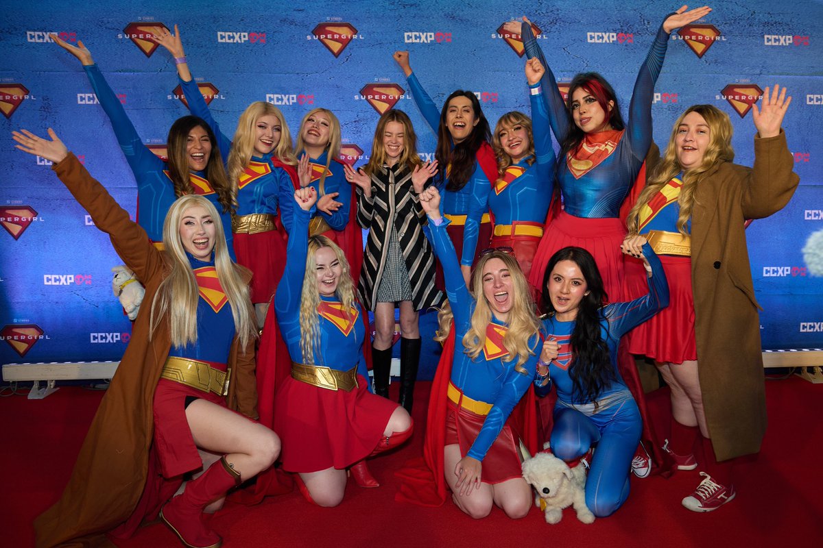 MillyAccess's tweet photo. milly alcock with the supergirl squad! https://t.co/rLHHPTIdJW