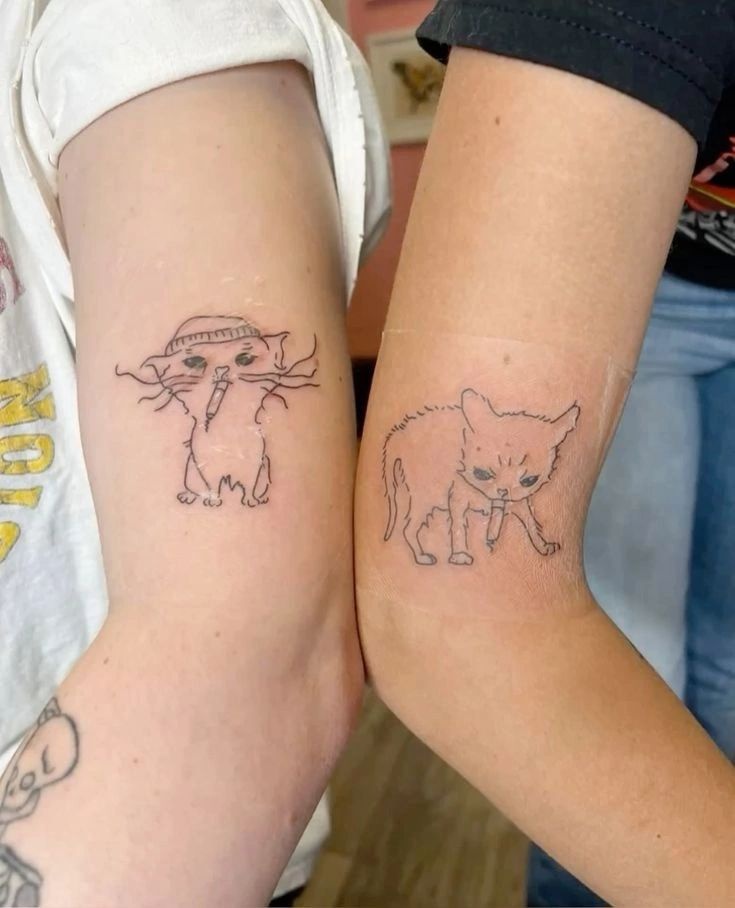 So pq safada da <a href="/stersaturn/">Àster Ⱨamilton. 🪐</a> ficou chorando pra postar as tattoo que fizemos!