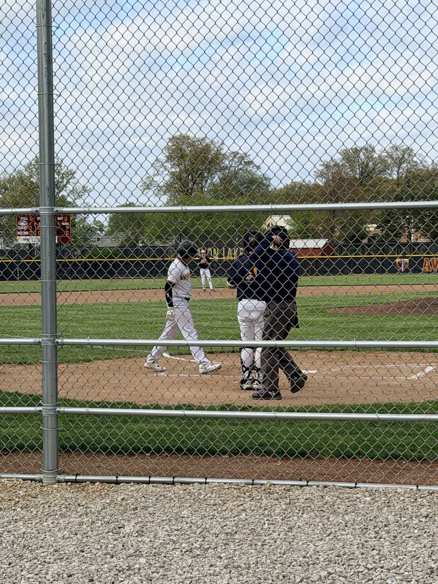 evan_taylor13's tweet image. Loved going to see the Avon Lake Shoremen JV Baseball team compete against a really good Ranger squad! It’s always awesome to see our football players excelling as multi-sport athletes!  #Shoremen #ThisIsHome

@shoremenbats