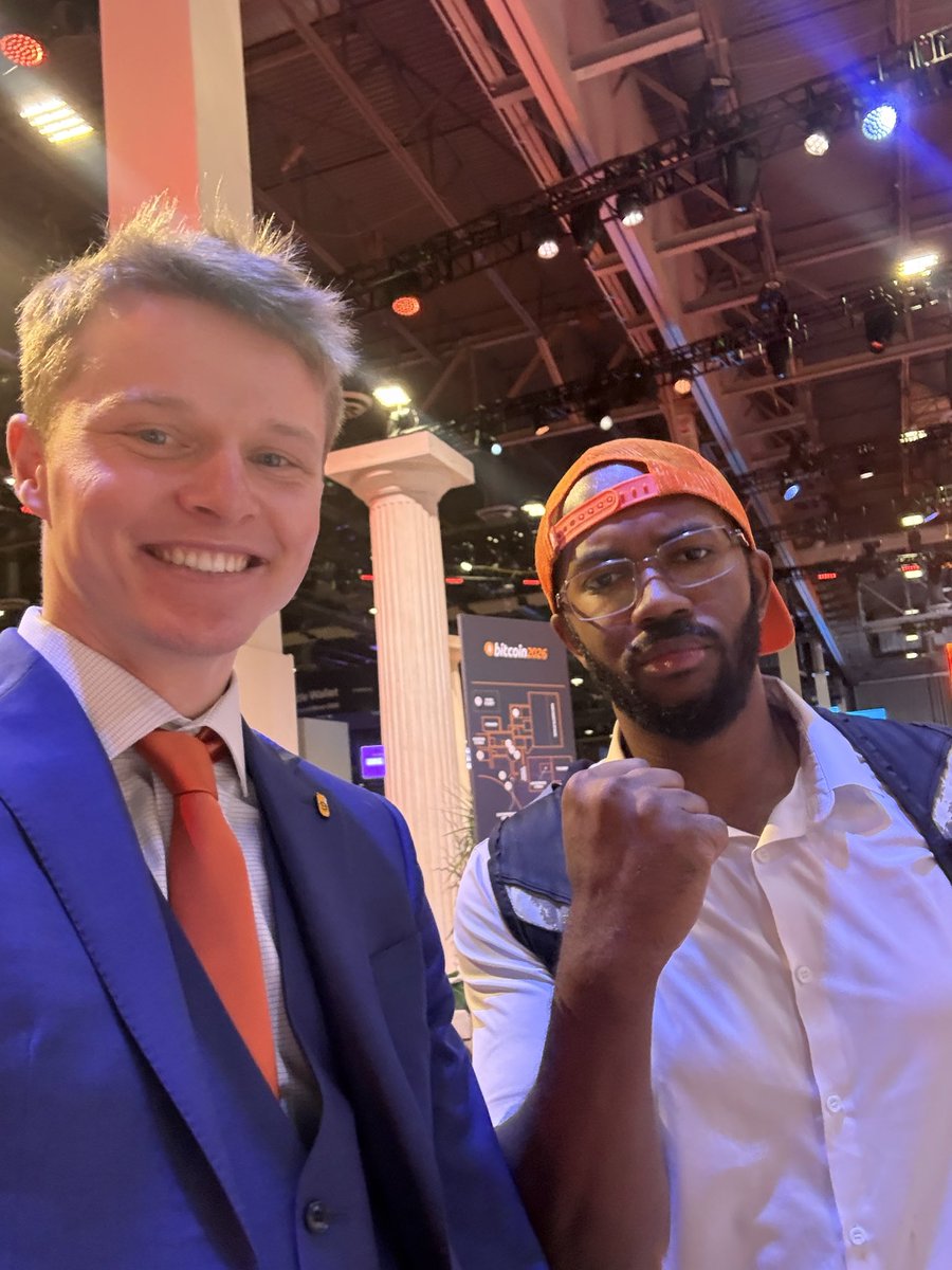 MaxCronk's tweet photo. @GenZBTC 🔥 https://t.co/VKFKEkjric