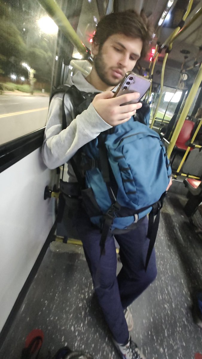 Venezolano en BsAs. tweet media