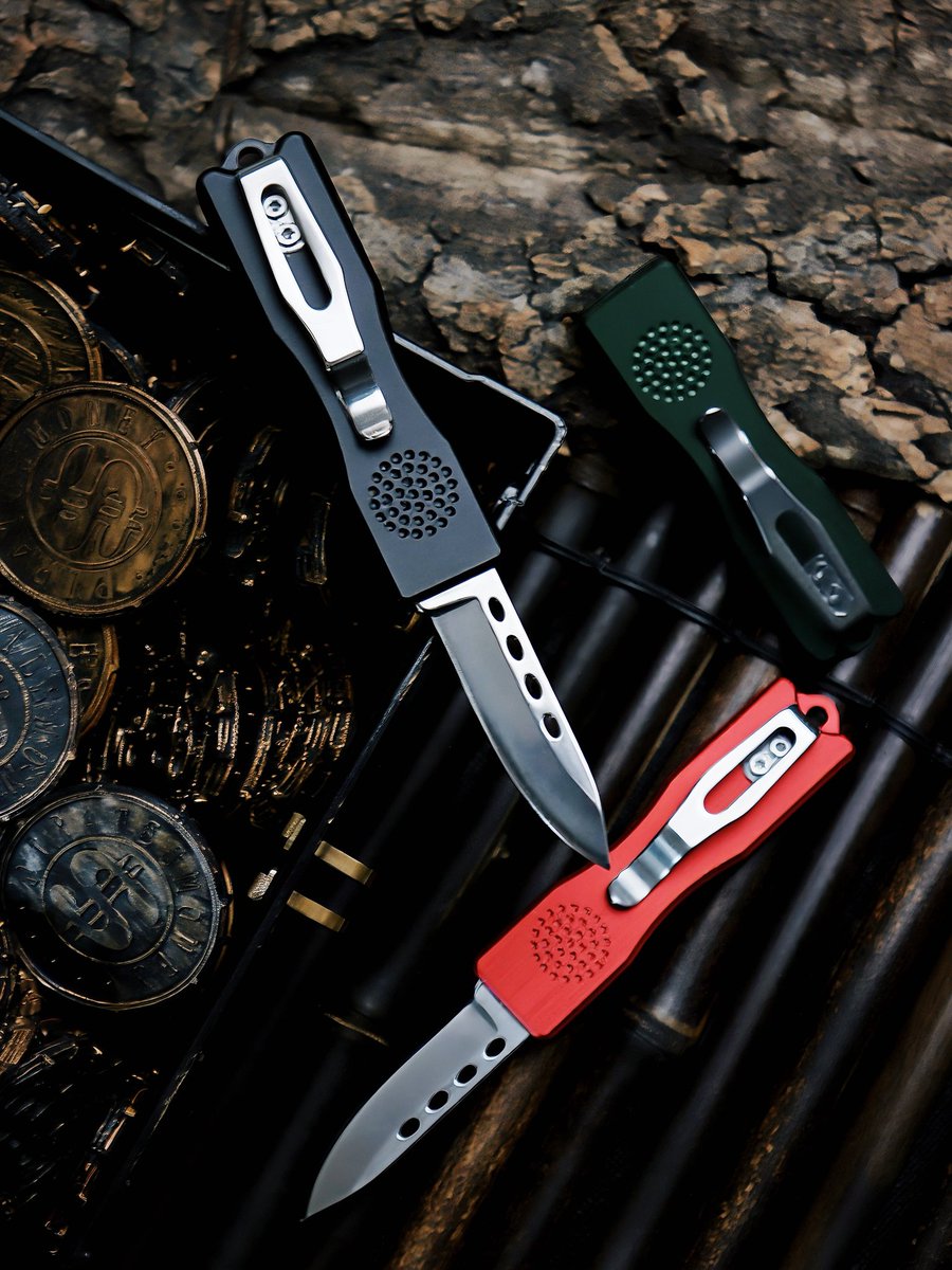 TGZUOEDC's tweet image. Tiny but Tough: 5Cr15MoV Blade OTF Knife for Outdoor Adventures
- Handle: Lightweight Aluminum Alloy
- Total Weight: Only 40g (ultra-portable, no bulk!)
- Perfect for camping, hiking, fishing, and everyday carry (EDC)

More EDC content in my bio link.
#tgzuo #edc #otf #knife