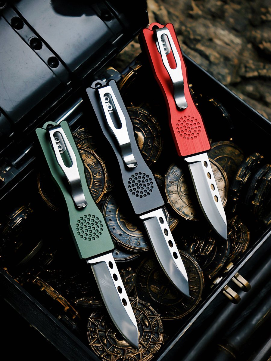 TGZUOEDC's tweet image. Tiny but Tough: 5Cr15MoV Blade OTF Knife for Outdoor Adventures
- Handle: Lightweight Aluminum Alloy
- Total Weight: Only 40g (ultra-portable, no bulk!)
- Perfect for camping, hiking, fishing, and everyday carry (EDC)

More EDC content in my bio link.
#tgzuo #edc #otf #knife