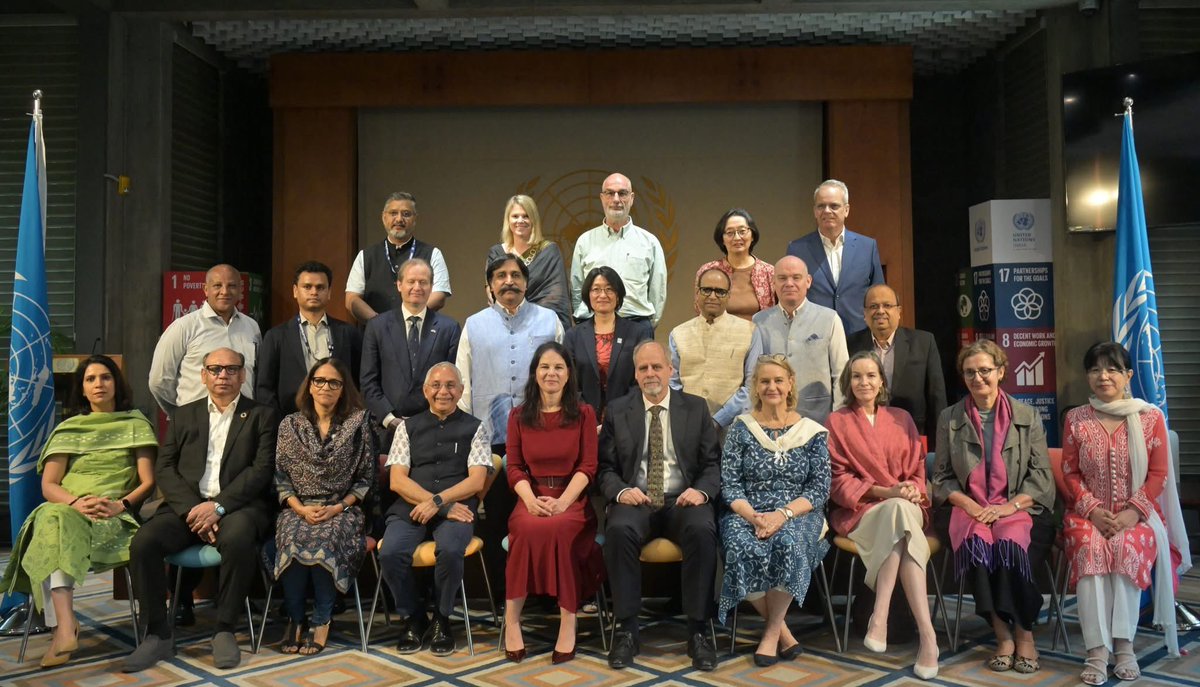 vinodmishra_UN's tweet image. Pleasure to attend special meeting of United Nations in India Country Team briefed President of the UN General Assembly Annalena Baerbock about the India-UN partnership to accelerate sustainable development during her visit to New Delhi.

l#india #LeaveNoOneBehind #TeamUNinIndia
