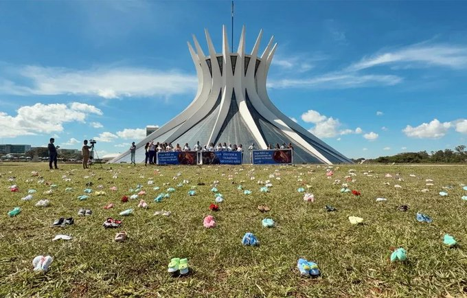 Coronel Amaro tweet media