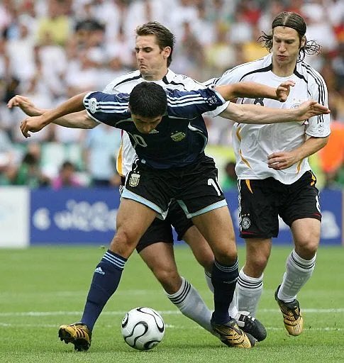 Sebastián. tweet media