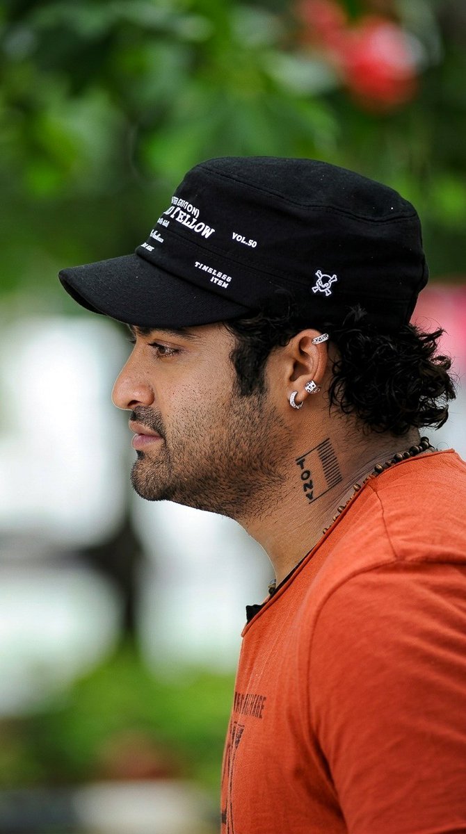 NTRWallpapers's tweet photo. Good morning 🌄 @tarak9999 Annayya 🫶🏻😍 #Oosaravelli4K 
#NTR #Oosaravelli https://t.co/NdMR4E2f4e
