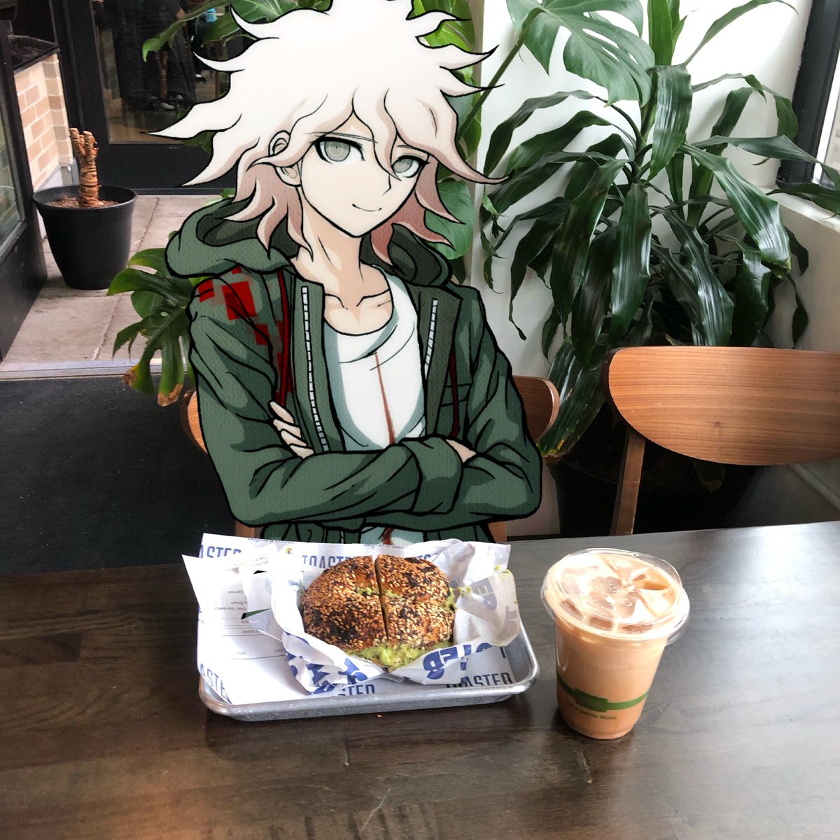 TheRealHajime's tweet photo. Happy birthday to my favourite fictional character of all time Nagito Komaeda!!

(He has an everything bagel with avocado and the drink is iced rose chai) #NagitoKomaeda https://t.co/OMu6ZPBTWK