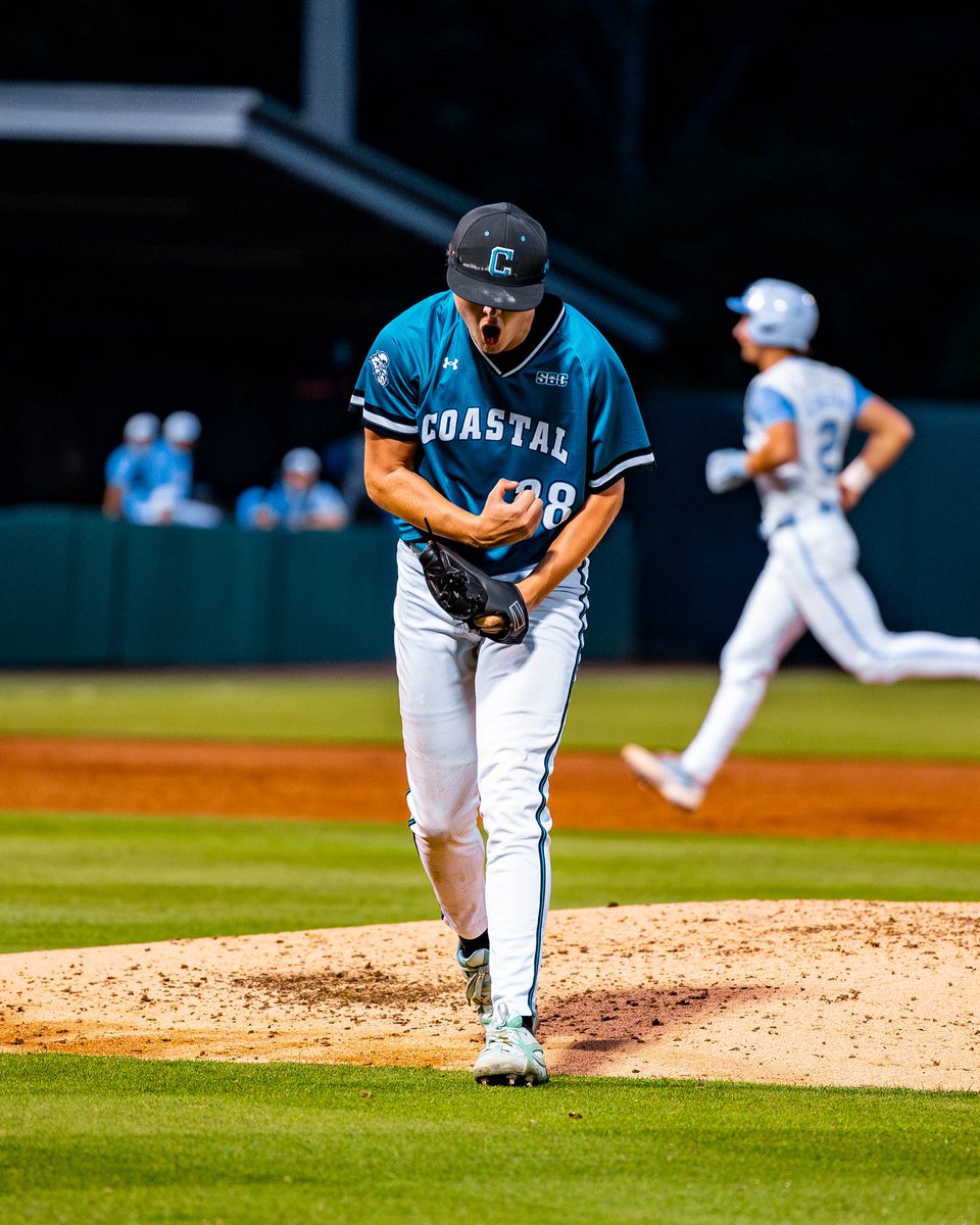 Coastal Carolina Baseball tweet media