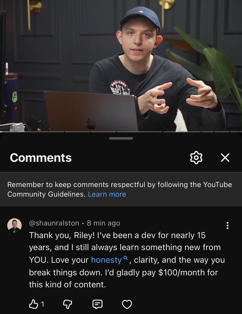 Riley Brown tweet media