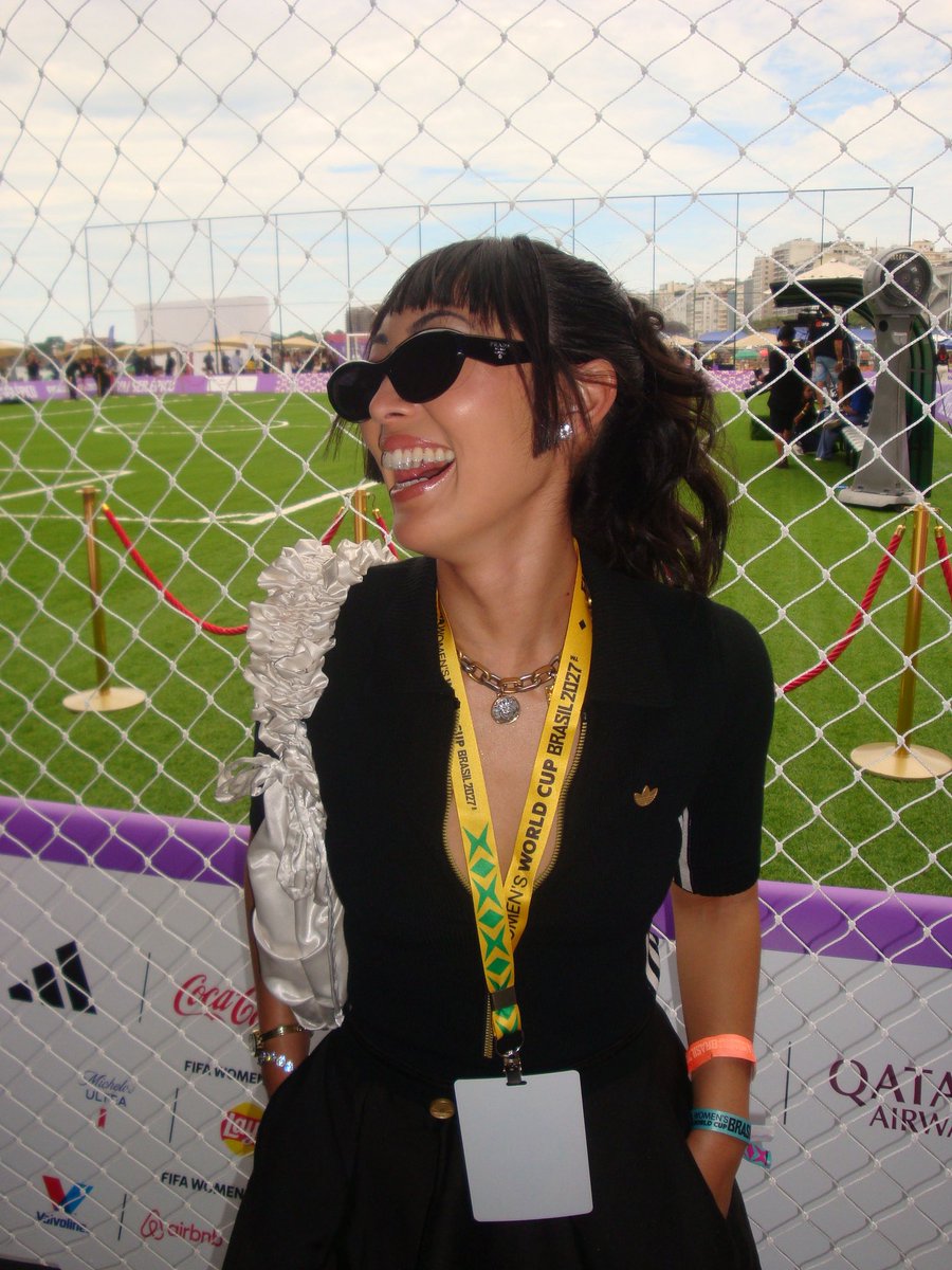 Ana Hikari tweet media