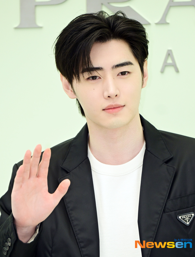 SUNGHOON for Prada Beauty