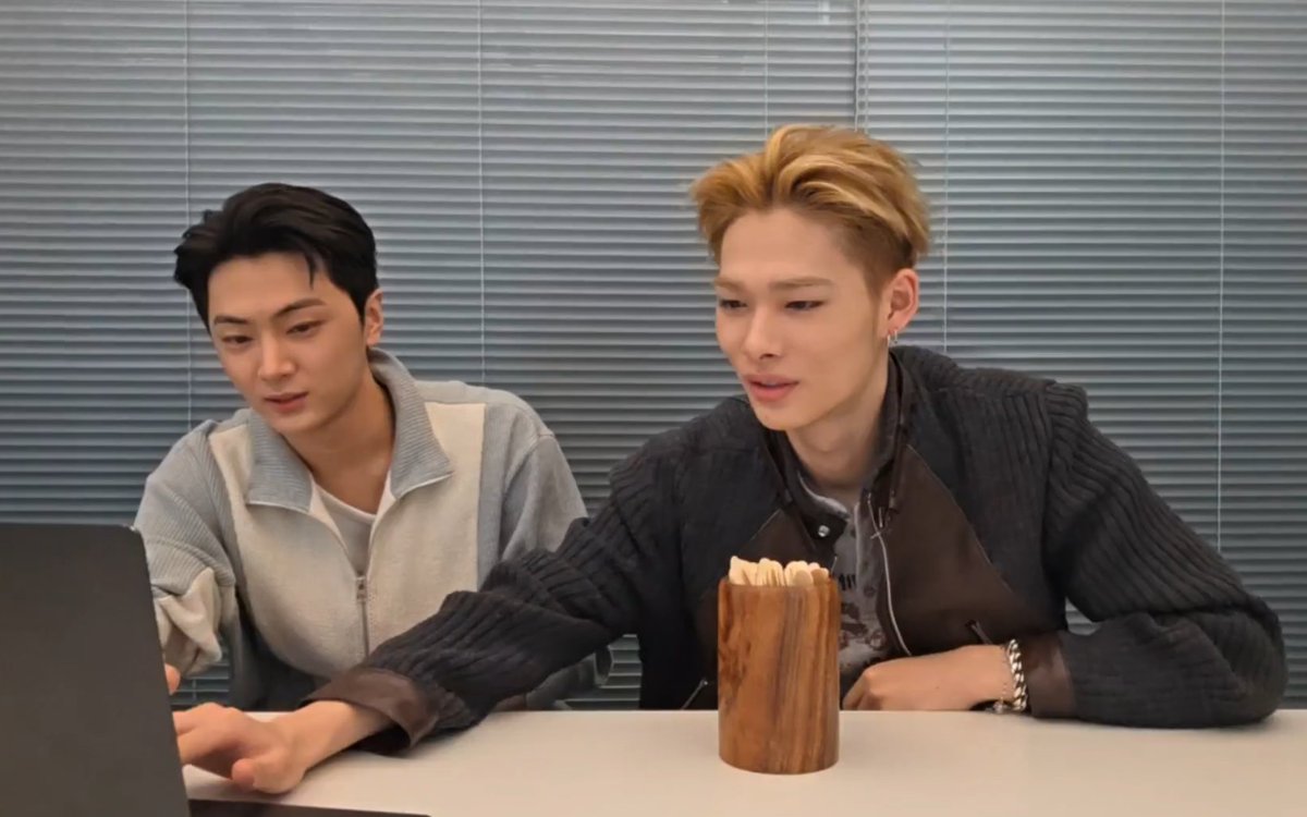 𝔪𝔢𝔩𝔦࿇ tweet media