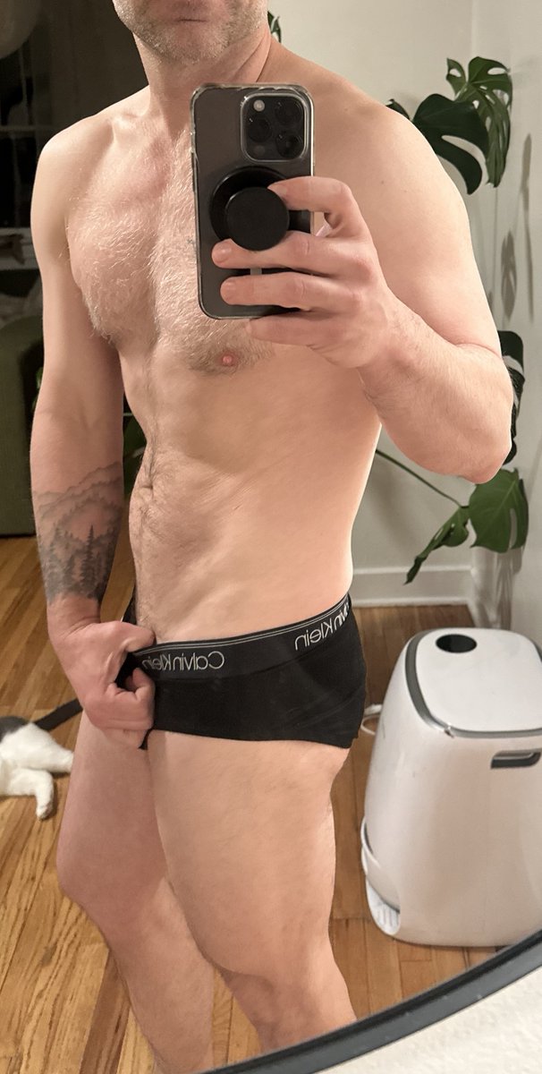 DomSadistGuy tweet media