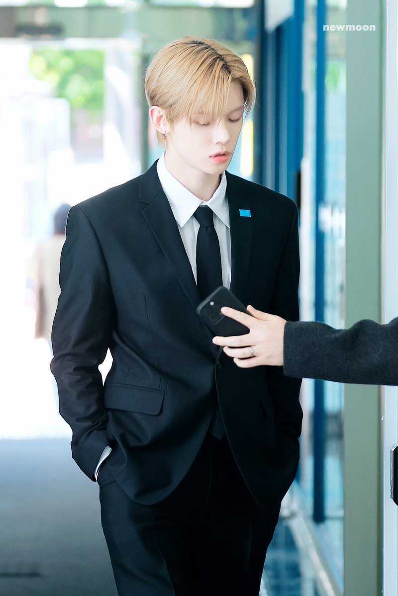 260429

#연준 #YEONJUN #ヨンジュン 
#TXT #TOMORROW_X_TOGETHER
#투모로우바이투게더