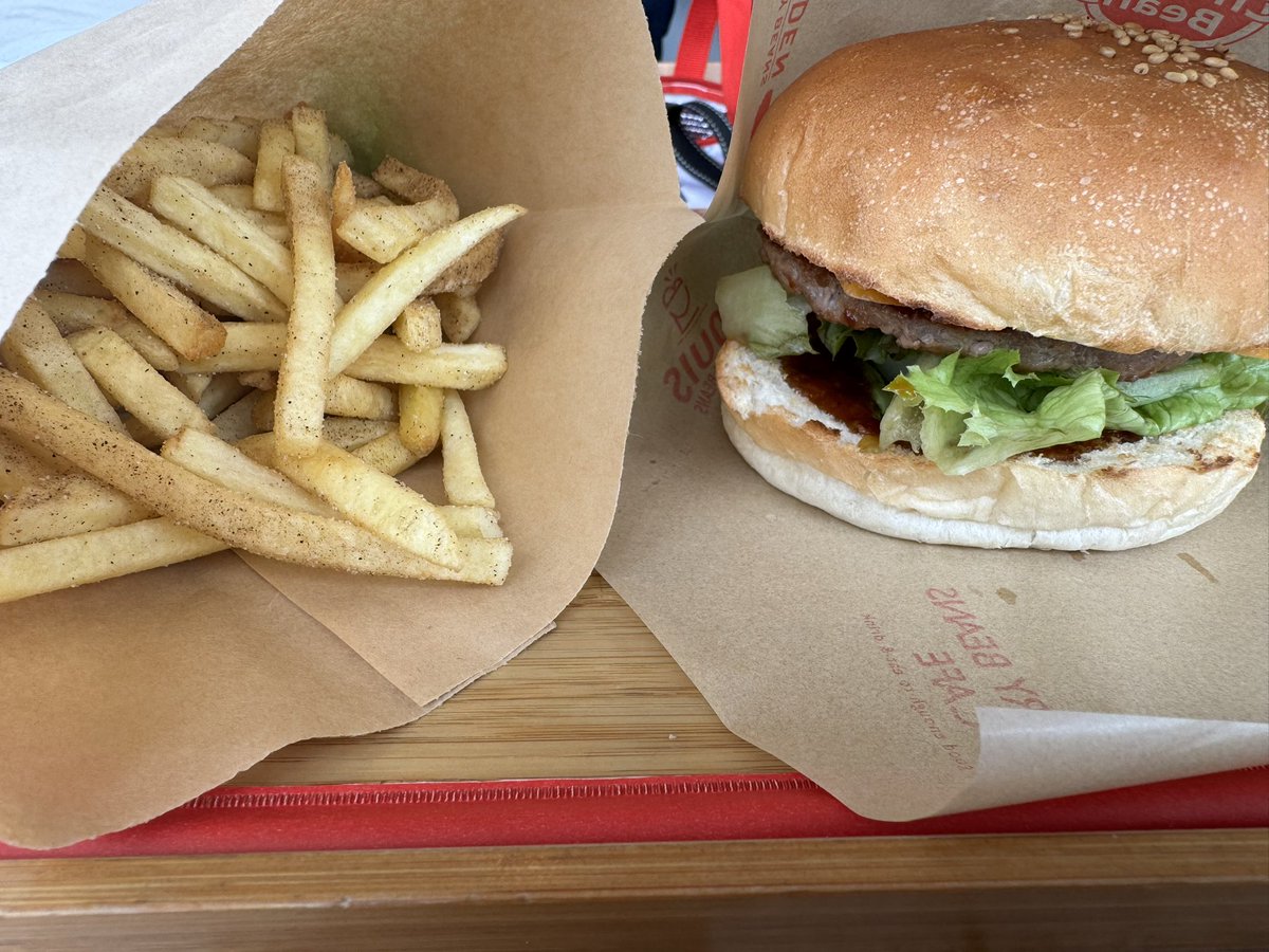 まきᰔᩚ 𝒸ₕₒ𝒸ₒᵦₒ☽🐈‍⬛🐾 tweet media