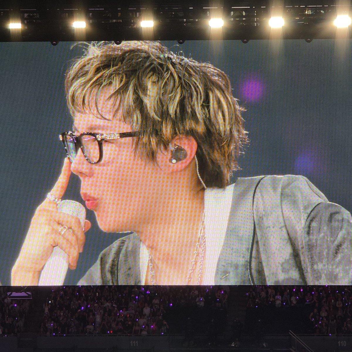 Hyung line 😭😭😭😭
Tampa D-3