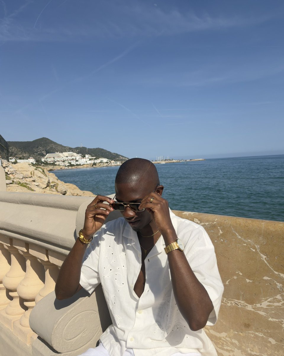 Rolyr47's tweet photo. ☀️🌴🪼.. https://t.co/Gyb3JuIzNu