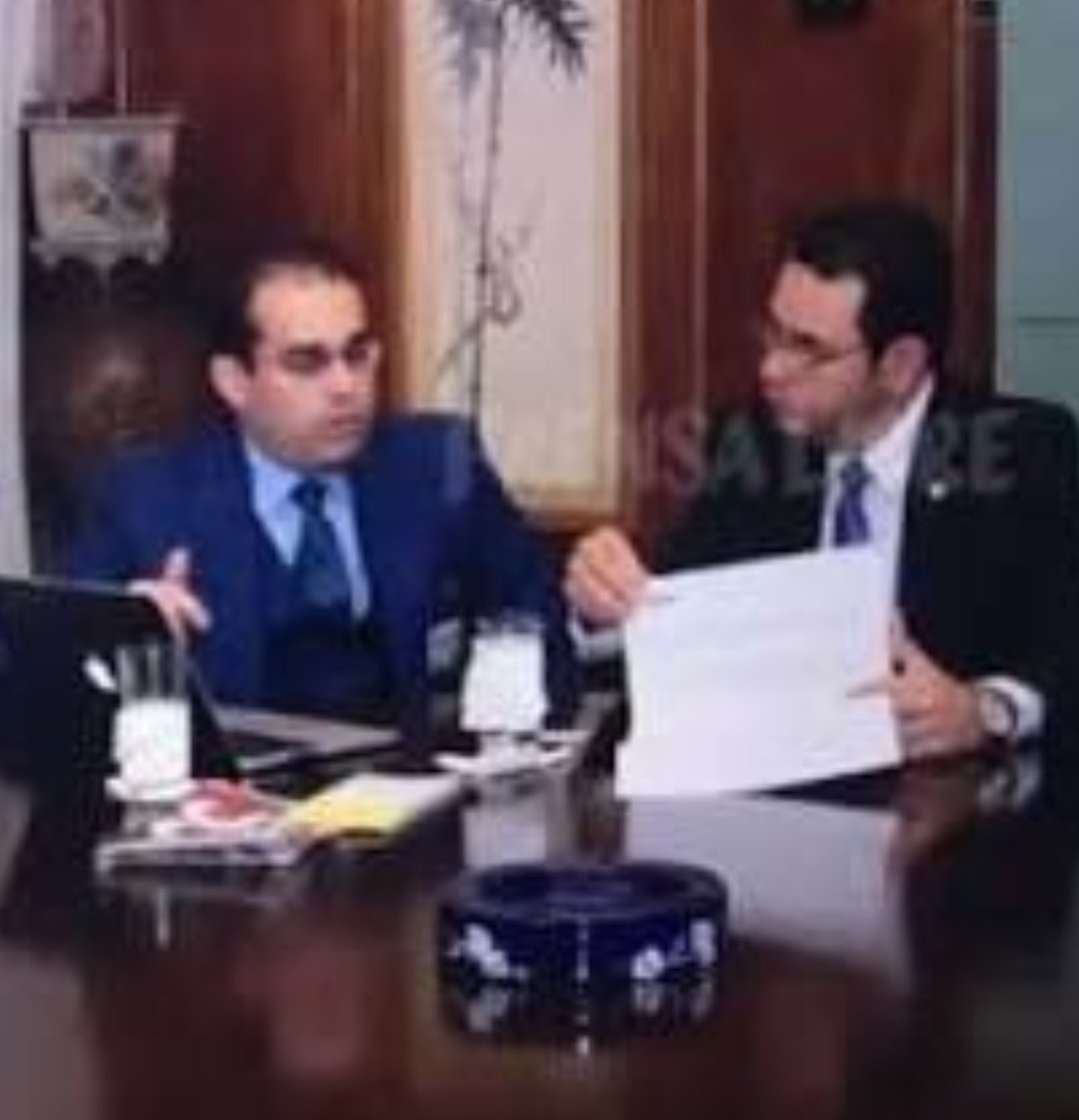 <a href="/republicagt/">República.</a> El Narcotraficante es su amigo Fred Machado.

Pero seguro ni hablo de él.