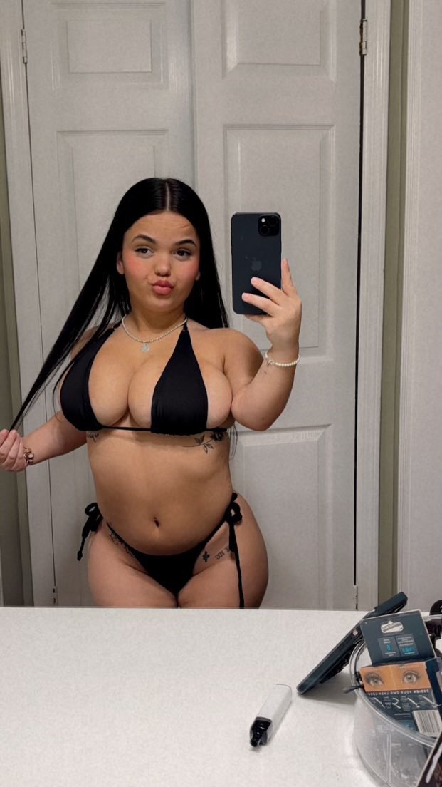 Megan midget tweet media