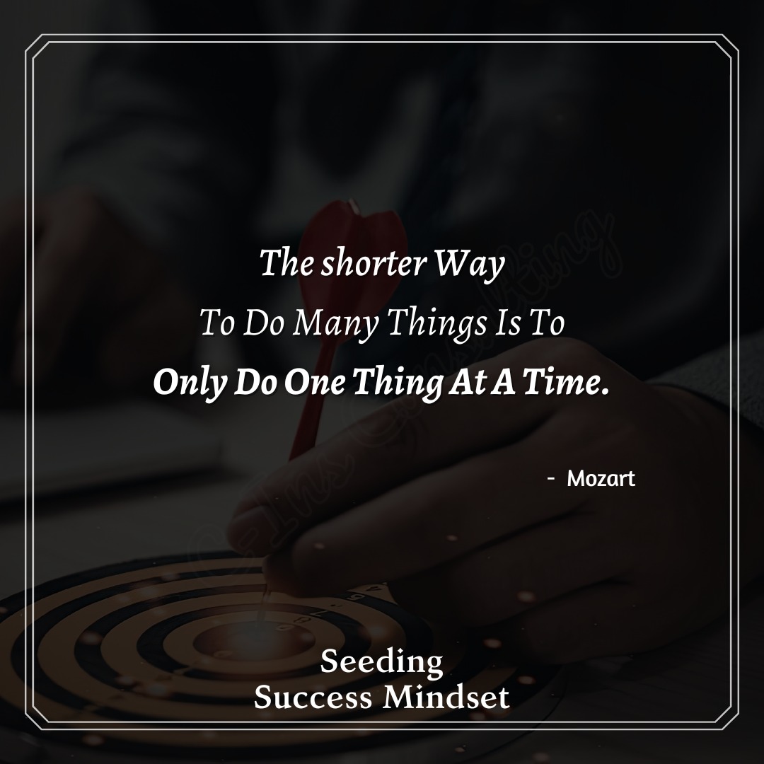 Hamsakvrg's tweet image. Focus 

#successquotes #successmindset #seedingsuccessmindset #successtips  #confidencecoach #personaldevelopment #habits