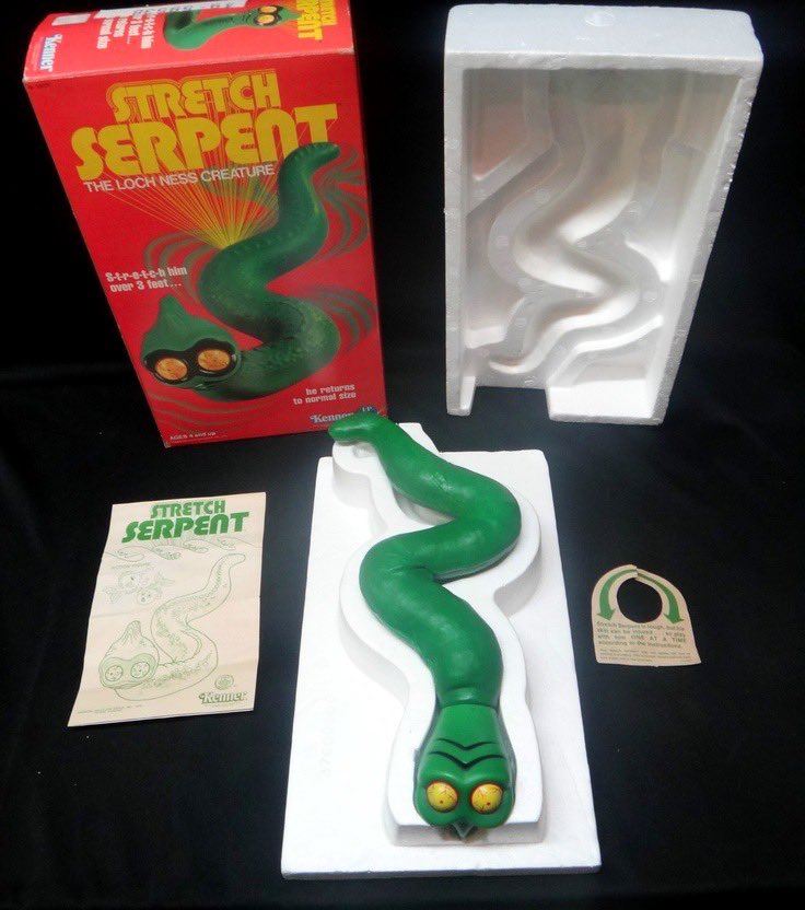 hauntorama's tweet image. The Stretch Serpent (“The Loch Ness Creature”) is considered the “holy grail” of Stretch Armstrong collectibles, with only 19 known to exist and very few complete, making it highly valuable. Released by Kenner in 1978. 
#VintageMonsterToys #HorrorCommunity
