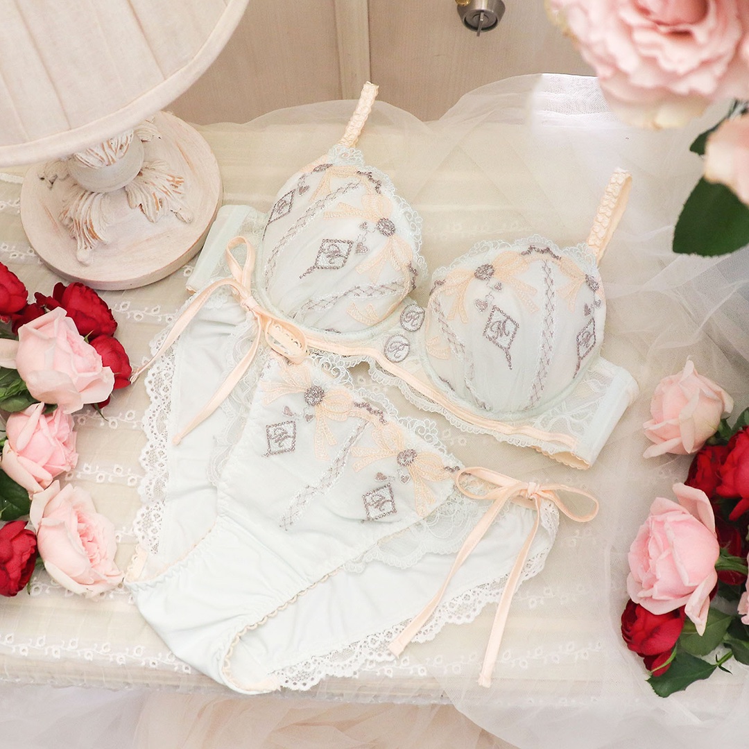 🎀 𝐼𝑟𝑚𝑒𝑙𝑎 𝐶𝑜𝑙𝑜𝑟 𝑉𝑎𝑟𝑖𝑎𝑡𝑖𝑜𝑛 🎀 𝑀𝑖𝑛𝑡 / 𝑅𝑒𝑑