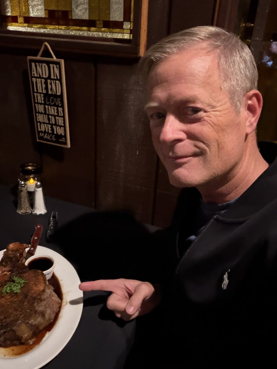 jthecarnivore's tweet photo. Good night 💤 X crew 

Enjoy my beautiful steak I had tonight for dinner 

It was inspired by all of my carnivore friends and those across the ocean. 

See you tomorrow and what will I eat next on this carnivore journey to healing ❤️‍🩹 through food!

Meat heals. 

Until we “MEAT” again 😉