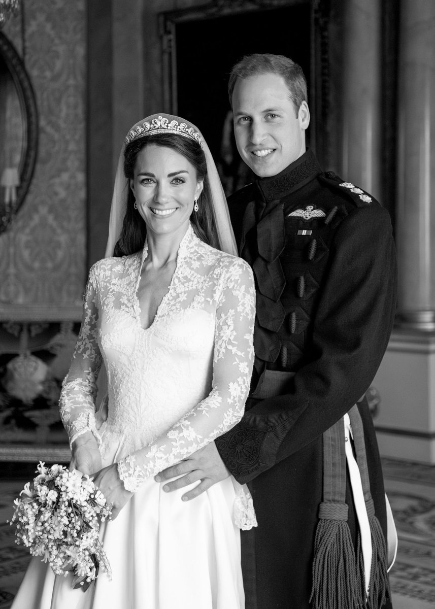 annaandy40's tweet image. April 29, 2011
Congratulations on 15 years of marriage to the PRINCE AND PRINCESS OF WALES William and Catherine. Happy memories of watching live coverage of the wedding well into the night with my dear mother. 🤵🏻❤️👰🏻‍♀️ #HappyAnniversary #PrinceWilliam #KateMiddleton